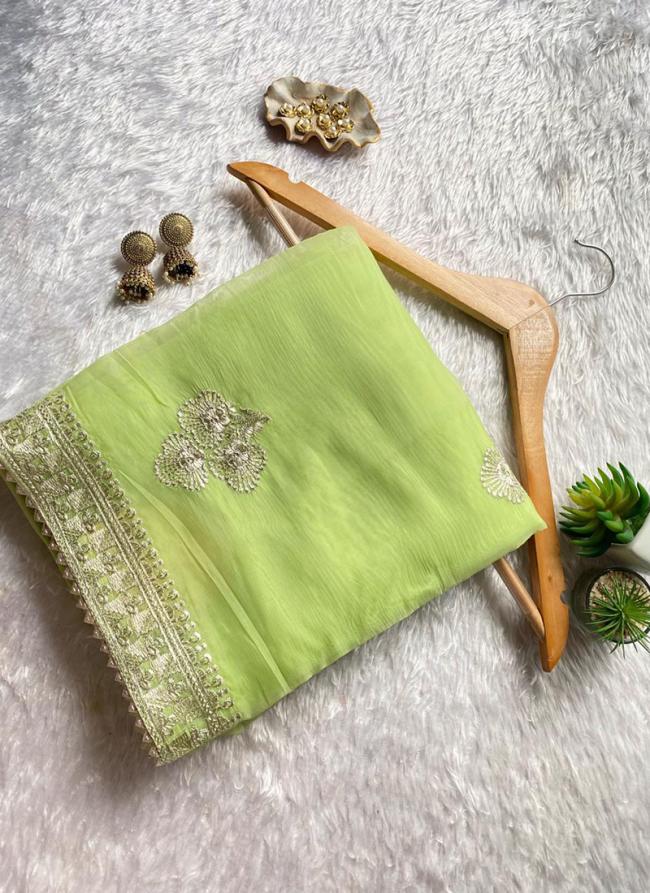 Muslin Organza Green Traditional Wear Thread Work Saree